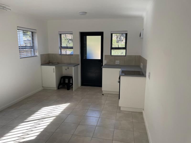 To Let 2 Bedroom Property for Rent in Kommetjie Western Cape